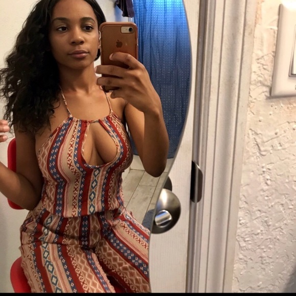 Jumpsuit - Picture 2 of 4